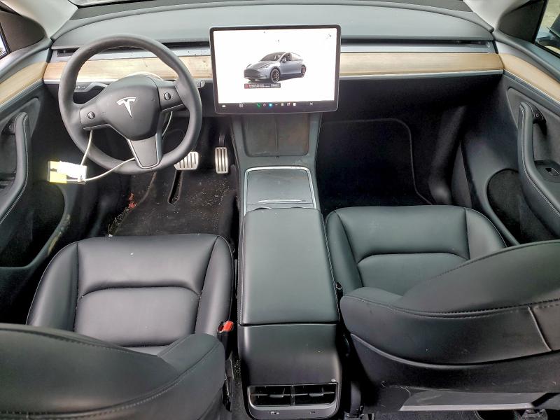 Photo 8 from auction – 2024 TESLA MODEL Y with VIN 7SAYGDEF4RA279602