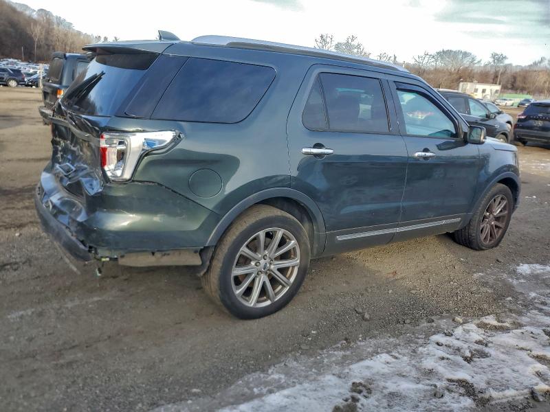 Photo 3 from auction – 2016 FORD EXPLORER L with VIN 1FM5K8F86GGC90494