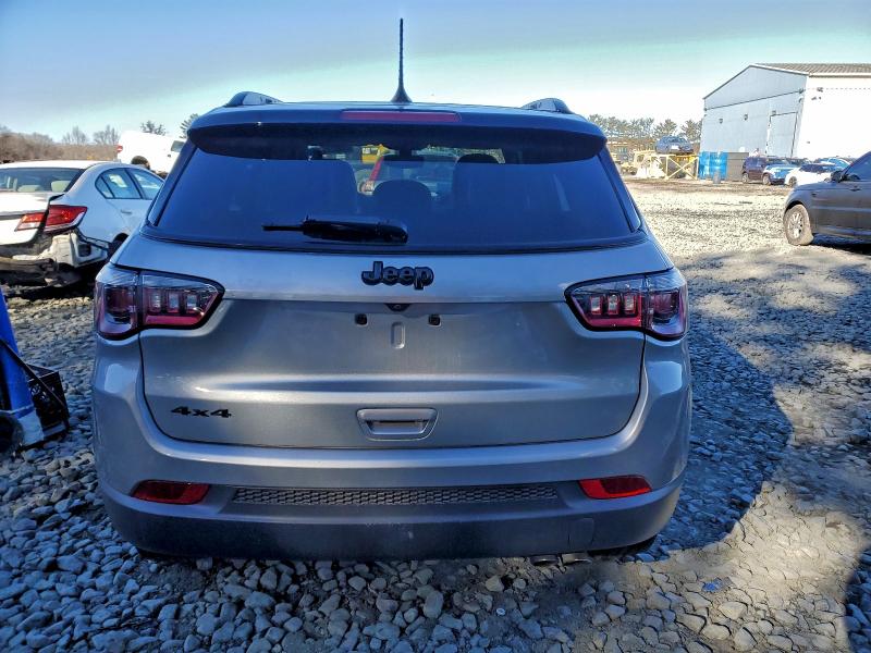 Photo 6 from auction – 2021 JEEP COMPASS LA with VIN 3C4NJDBB0MT547481