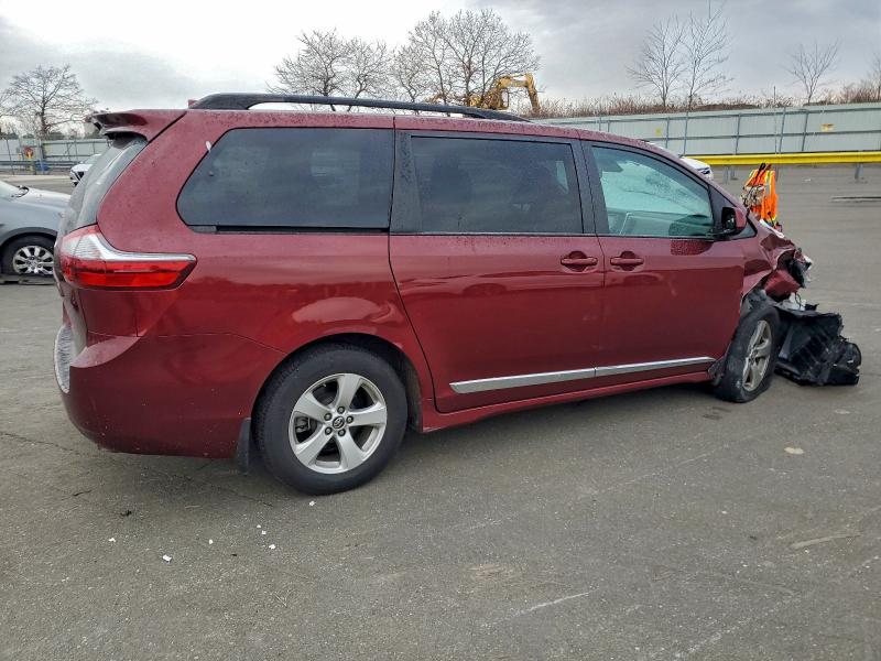 Photo 3 from auction – 2020 TOYOTA SIENNA with VIN 5TDKZ3DC5LS050530