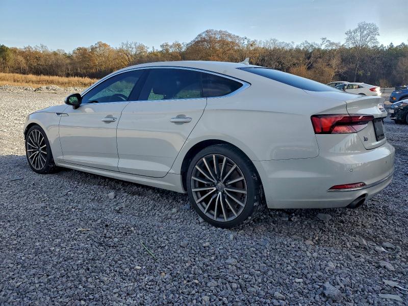 Photo 2 from auction – 2019 AUDI A5 PREMIUM with VIN WAUBNCF5XKA055449