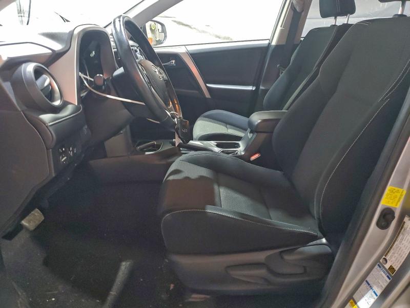 Photo 7 from auction – 2017 TOYOTA RAV4 HV LE with VIN JTMRJREV2HD149964