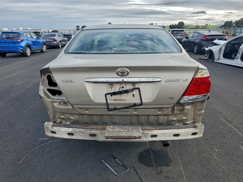 Photo 6 from auction – 2005 TOYOTA CAMRY LE with VIN 4T1BF30K75U092570