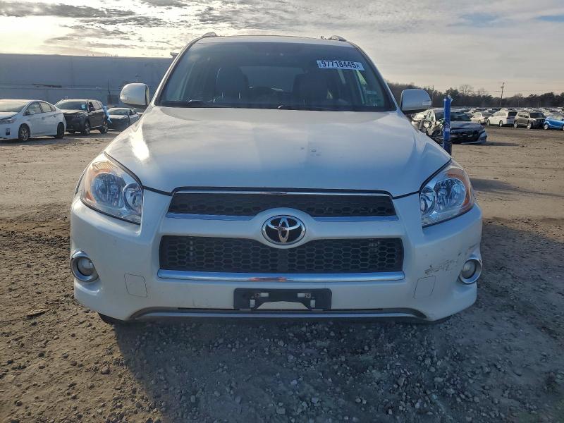 Photo 5 from auction – 2012 TOYOTA RAV4 LIMIT with VIN 2T3DF4DV4CW213479