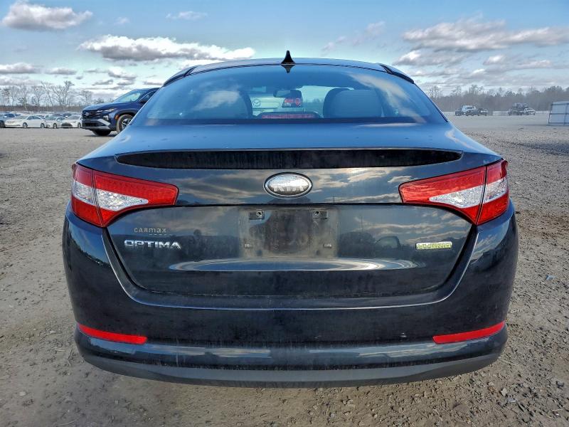 Photo 6 from auction – 2013 KIA OPTIMA HYB with VIN KNAGM4AD9D5040448