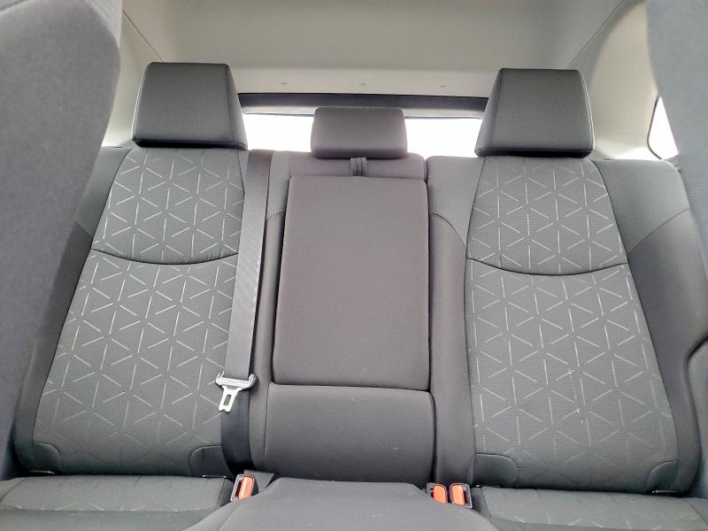 Photo 10 from auction – 2024 TOYOTA RAV4 XLE with VIN 2T3P1RFVXRW444255