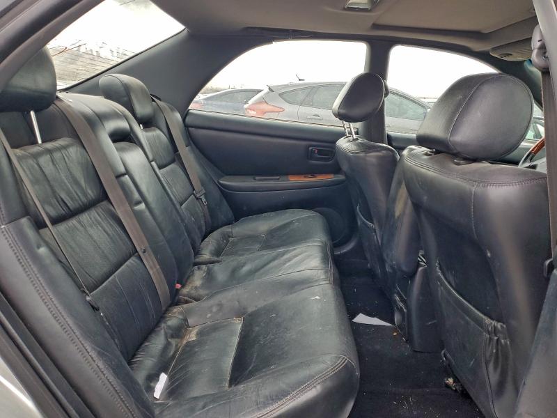Photo 10 from auction – 2000 LEXUS ES 300 with VIN JT8BF28GXY5102942