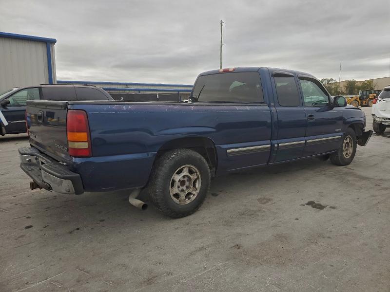 Photo 3 from auction – 2001 CHEVROLET SILVERADO with VIN 1GCEC19T71E294260