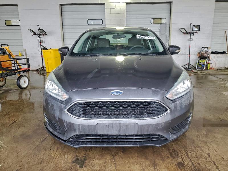 Photo 5 from auction – 2016 FORD FOCUS SE with VIN 1FADP3F24GL229156
