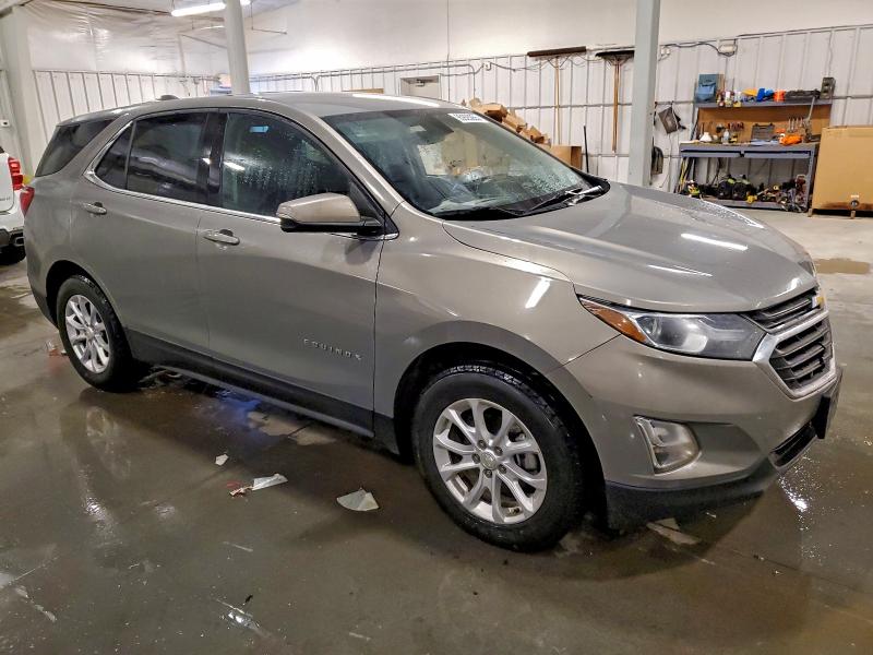 Photo 4 from auction – 2018 CHEVROLET EQUINOX LT with VIN 3GNAXJEV8JS639982