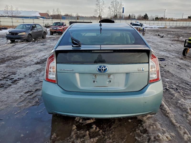Photo 6 from auction – 2013 TOYOTA PRIUS with VIN JTDKN3DU5D5701425