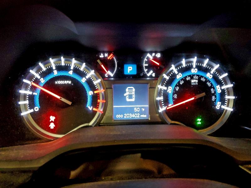 Photo 9 from auction – 2014 TOYOTA 4RUNNER SR with VIN JTEBU5JRXE5169696
