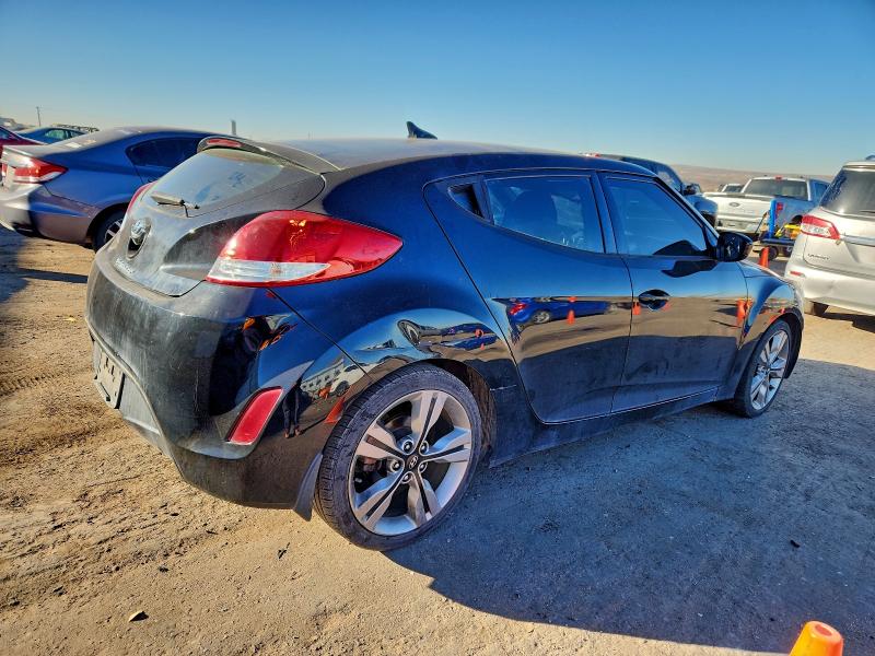 Photo 3 from auction – 2017 HYUNDAI VELOSTER with VIN KMHTC6AD7HU322014