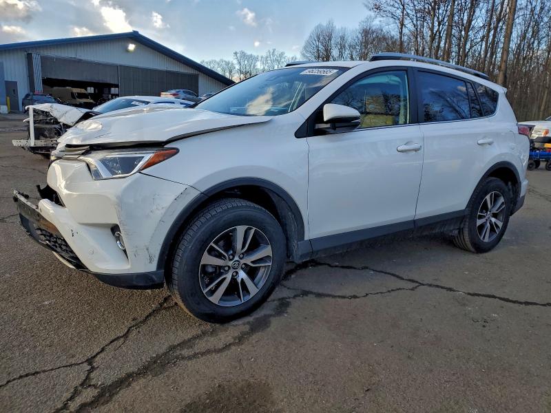 Photo 1 from auction – 2016 TOYOTA RAV4 XLE with VIN 2T3WFREV7GW310377