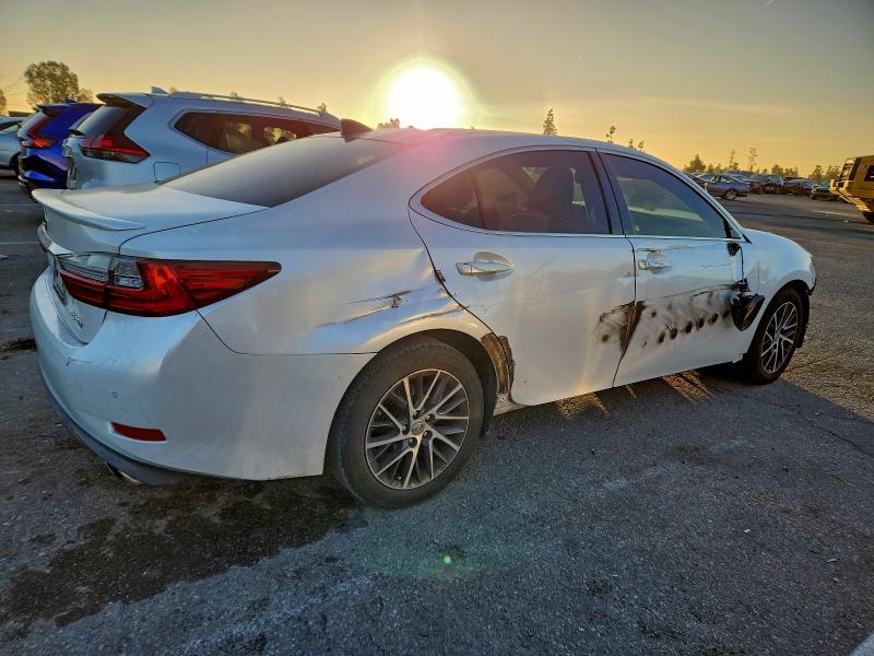 Photo 3 from auction – 2017 LEXUS ES 350 with VIN 58ABK1GGXHU041109