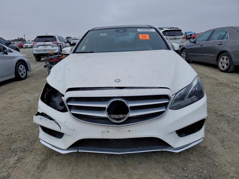 Photo 5 from auction – 2015 MERCEDES-BENZ E 350 with VIN WDDHF5KB4FB137894