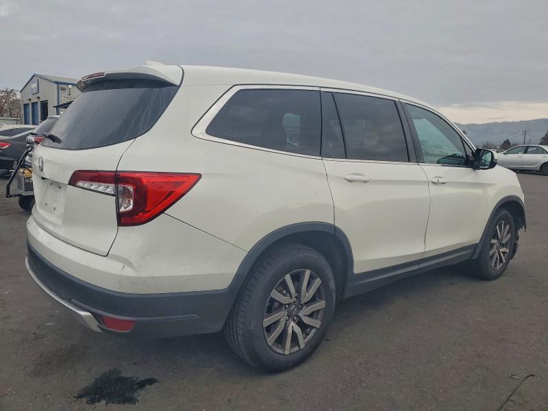 Photo 3 from auction – 2019 HONDA PILOT with VIN 5FNYF5H30KB035705