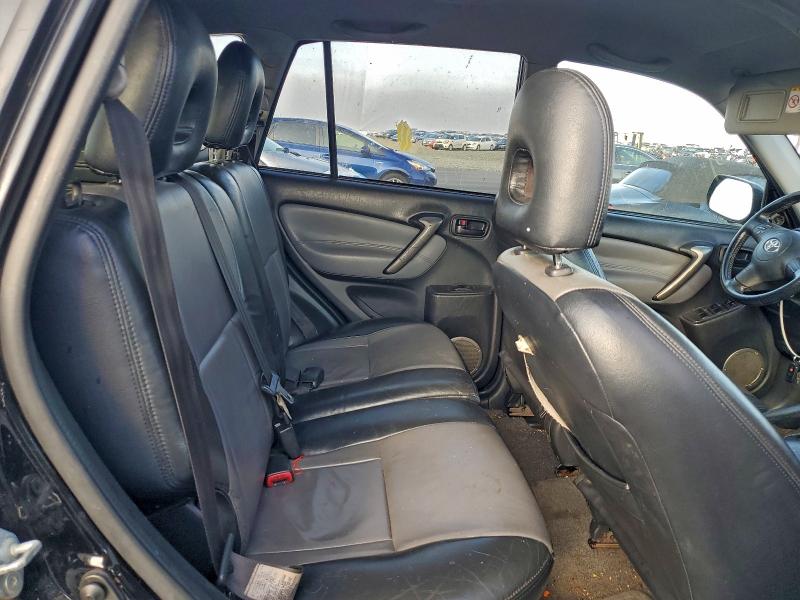 Photo 11 from auction – 2004 TOYOTA RAV4 with VIN JTEHD20V046011089