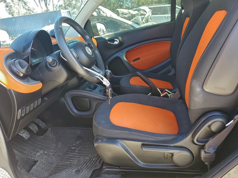 Zdjęcie 7 z aukcji – 2016 SMART FORTWO z VIN WMEFJ5DA6GK076510