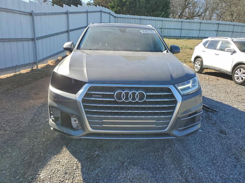 Photo 5 from auction – 2019 AUDI Q7 PREMIUM with VIN WA1AHAF73KD015122