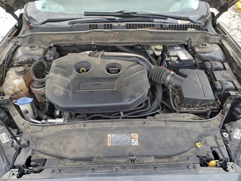 Zdjęcie 11 z aukcji – 2016 FORD FUSION SE z VIN 3FA6P0T95GR213638