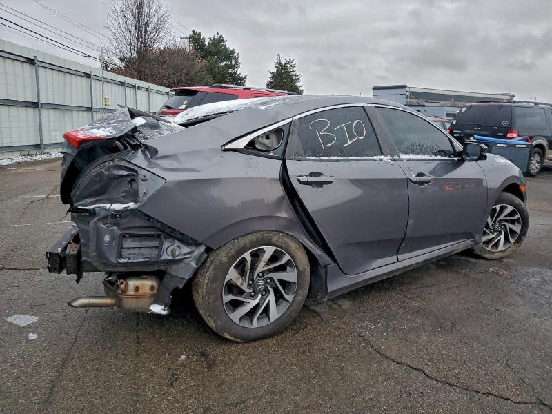 Photo 3 from auction – 2016 HONDA CIVIC EX with VIN 19XFC2F77GE036349