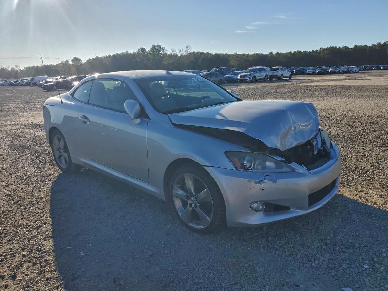 Photo 4 from auction – 2011 LEXUS IS 250 with VIN JTHFF2C25B2520606