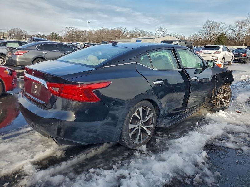 Photo 3 from auction – 2016 NISSAN MAXIMA 3.5 with VIN 1N4AA6AP8GC419485