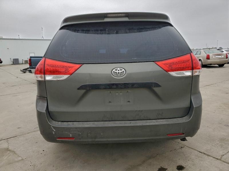 Фото 6 с аукциона – 2012 TOYOTA SIENNA с VIN 5TDZK3DC1CS185040