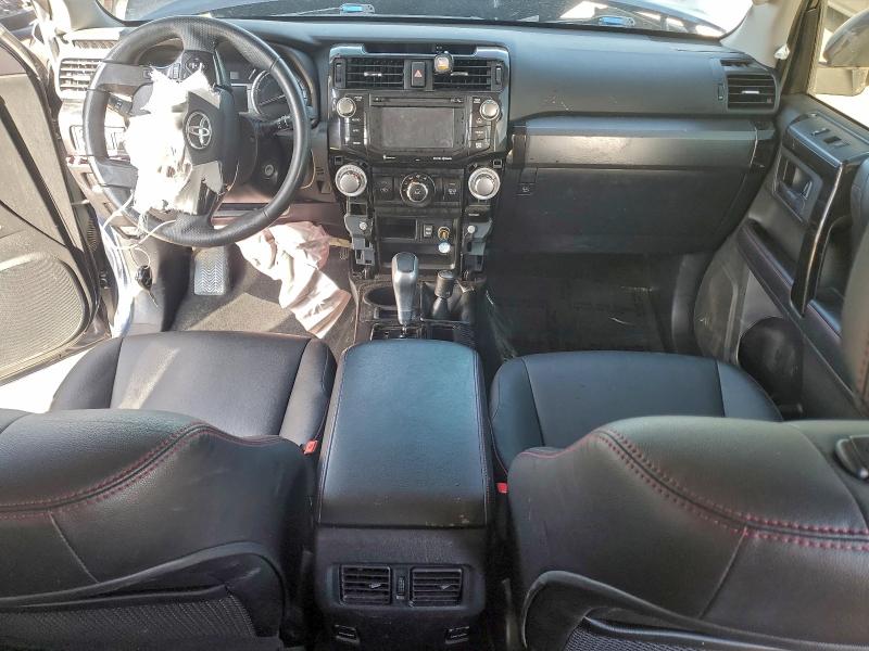 Photo 8 from auction – 2018 TOYOTA 4RUNNER SR with VIN JTEBU5JRXJ5532850