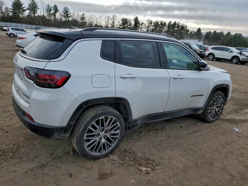 Photo 3 from auction – 2022 JEEP COMPASS with VIN 3C4NJDCB9NT141179