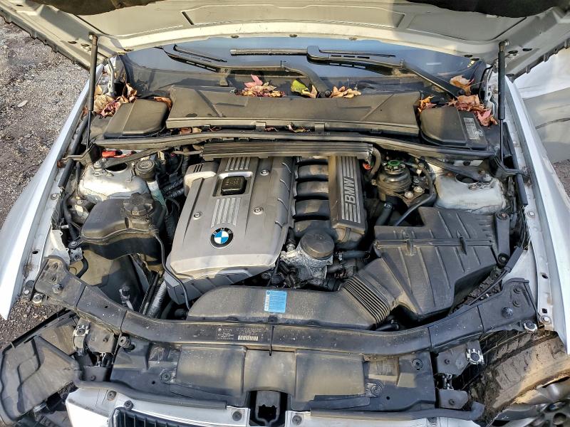 Photo 11 from auction – 2006 BMW 325 with VIN WBAVB13566PS65418