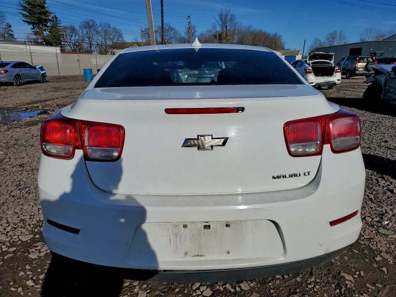 Photo 6 from auction – 2015 CHEVROLET MALIBU 2LT with VIN 1G11E5SX3FF226206