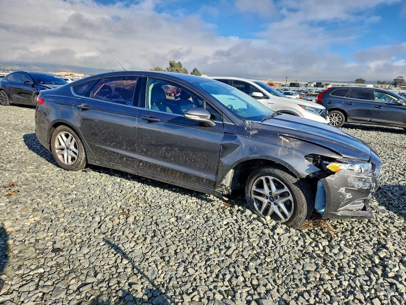 Photo 4 from auction – 2015 FORD FUSION SE with VIN 3FA6P0H78FR200002