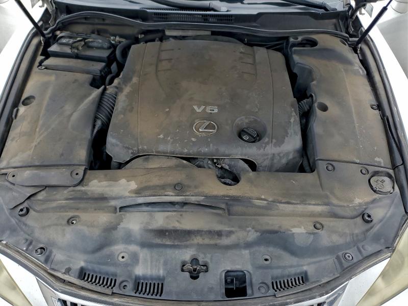 Photo 11 from auction – 2009 LEXUS IS 250 with VIN JTHCK262795030543