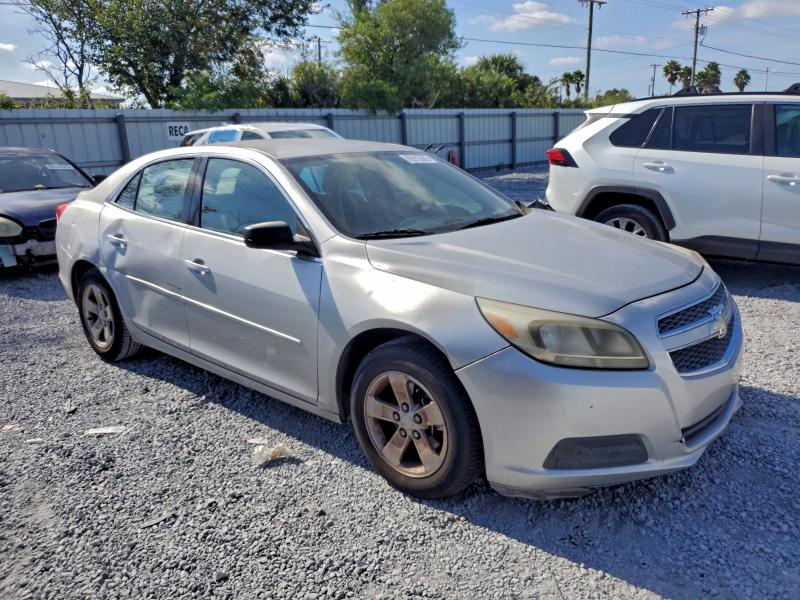 Photo 4 from auction – 2013 CHEVROLET MALIBU LS with VIN 1G11B5SA7DF136428