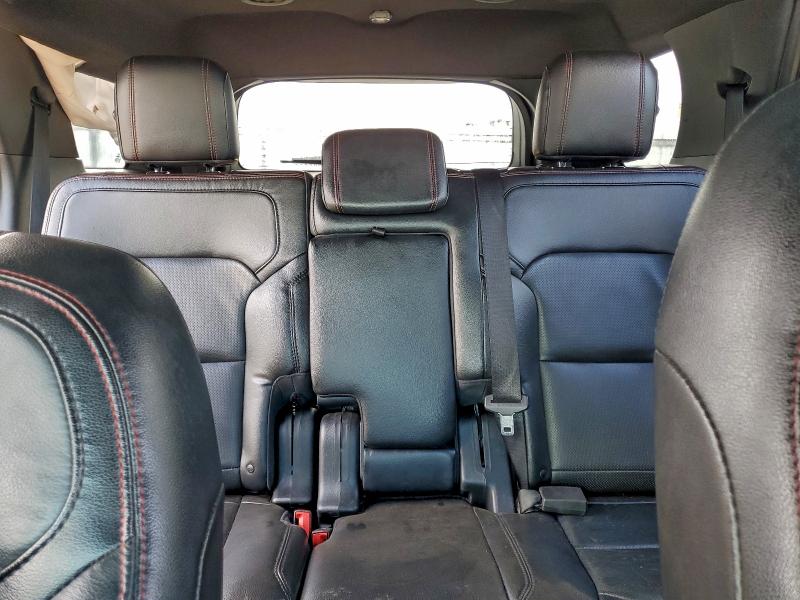 Photo 10 from auction – 2018 FORD EXPLORER with VIN 1FM5K8GTXJGA81334
