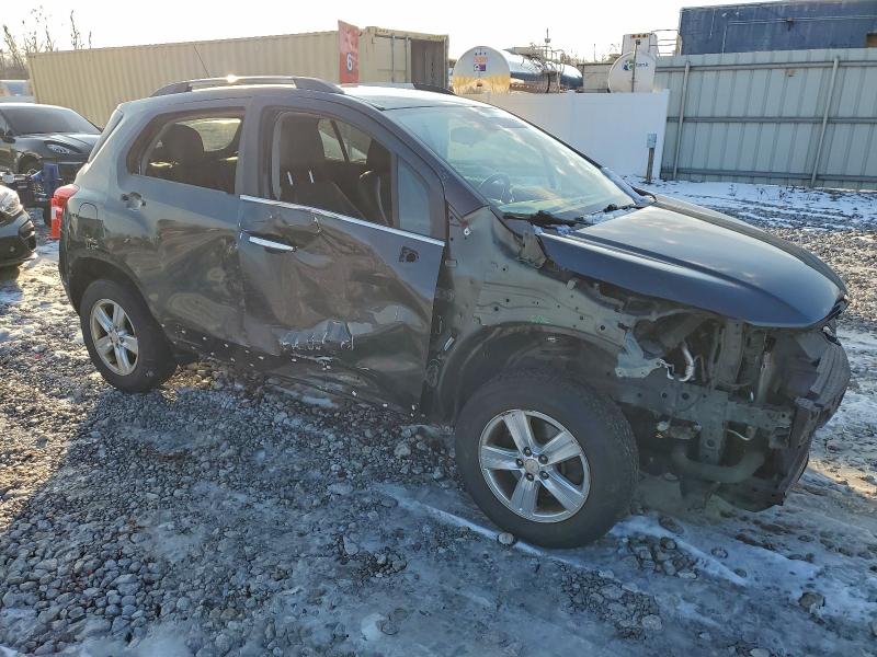 Photo 4 from auction – 2017 CHEVROLET TRAX 1LT with VIN 3GNCJPSBXHL180367