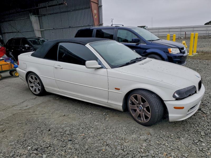 Photo 4 from auction – 2001 BMW 325 CI with VIN WBABS33441JY56820