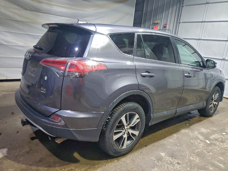 Photo 3 from auction – 2018 TOYOTA RAV4 ADVEN with VIN 2T3RFREV3JW801386