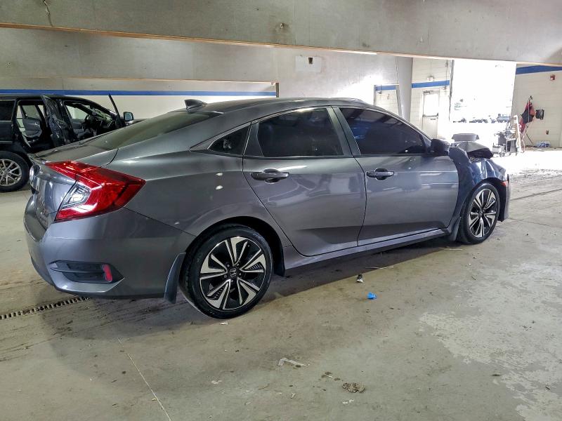 Photo 3 from auction – 2018 HONDA CIVIC EX with VIN JHMFC1F35JX042776