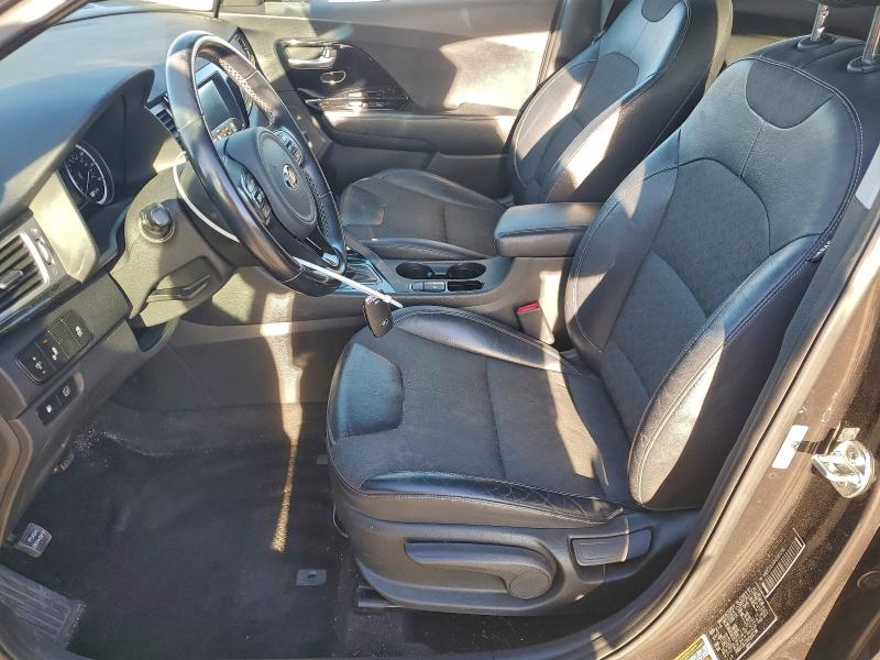Photo 7 from auction – 2017 KIA NIRO EX with VIN KNDCC3LC4H5102296