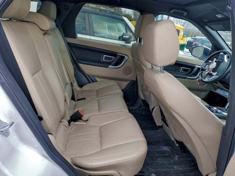 Photo 11 from auction – 2016 LAND ROVER DISCOVERY with VIN SALCR2BG6GH568945