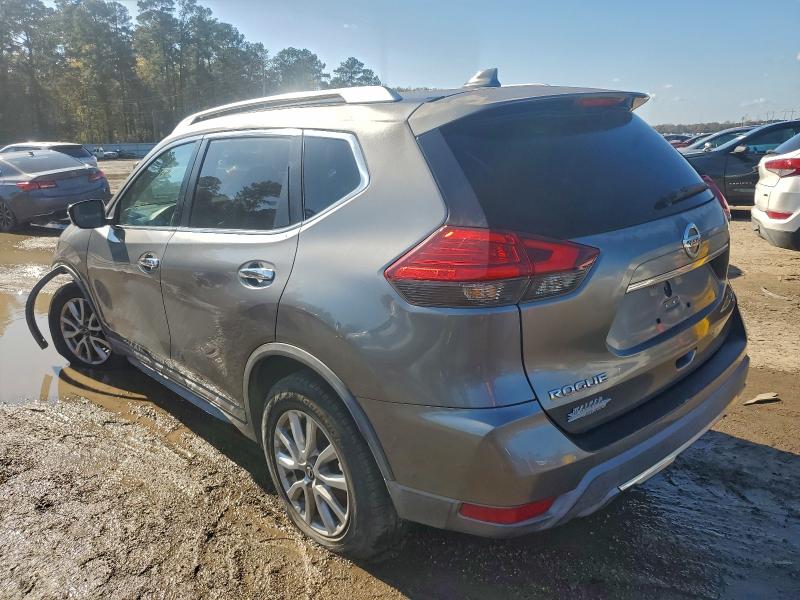 Photo 2 from auction – 2017 NISSAN ROGUE S with VIN KNMAT2MT2HP559435