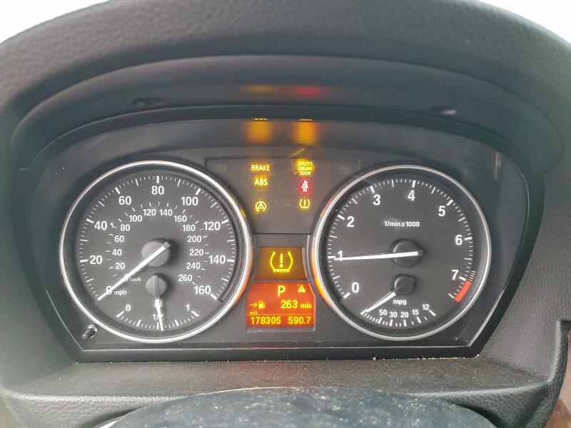 Photo 9 from auction – 2010 BMW 328 I with VIN WBAPH7G54ANM50267