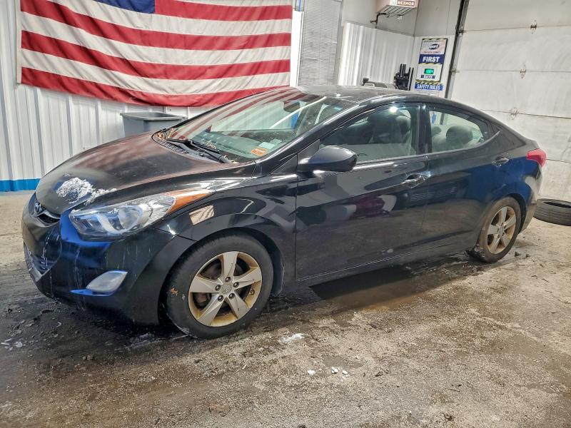 HYUNDAI ELANTRA GL 2013 with VIN 5NPDH4AEXDH255484 - Photo from auction