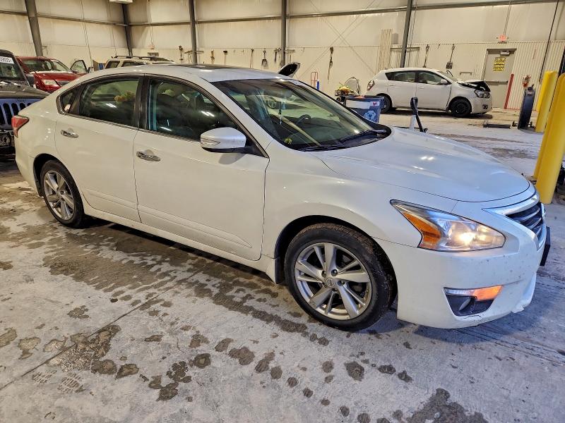 Photo 4 from auction – 2015 NISSAN ALTIMA 2.5 with VIN 1N4AL3AP9FN873689
