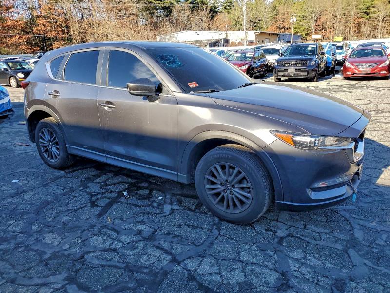Photo 4 from auction – 2019 MAZDA CX-5 TOURI with VIN JM3KFBCM5K1697025