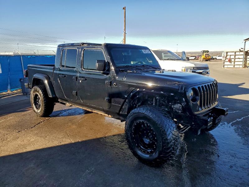 Photo 4 from auction – 2023 JEEP GLADIATOR with VIN 1C6HJTFG4PL542563