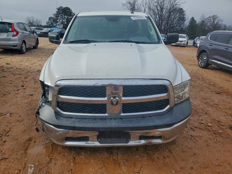 Photo 5 from auction – 2015 RAM 1500 ST with VIN 3C6JR6DG3FG631177
